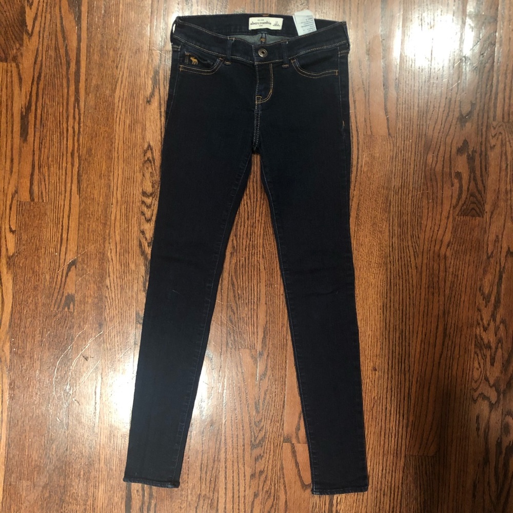 New without tags girls Abercrombie jeans